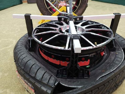 18 인치는 랜드크루저 265/60R18 285/60R18 R18을 위한 펑크 난 타이어 밴드를 운영합니다